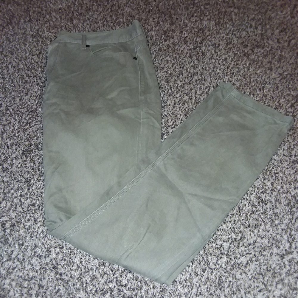 Men's Green Khaki Pants